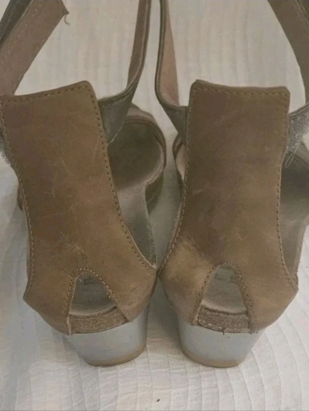 Naot Pixie Sandals Womens 6/6.5 EU 37 Orthopedic Wedge Silver/Maple Brown